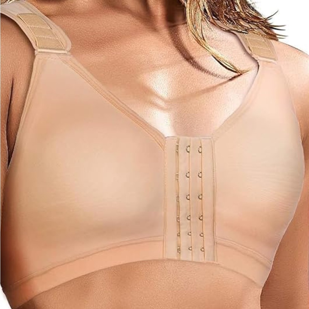 Amazon Women's Beige post surgical/Sports Bra Size medium - Picture 8 of 10
